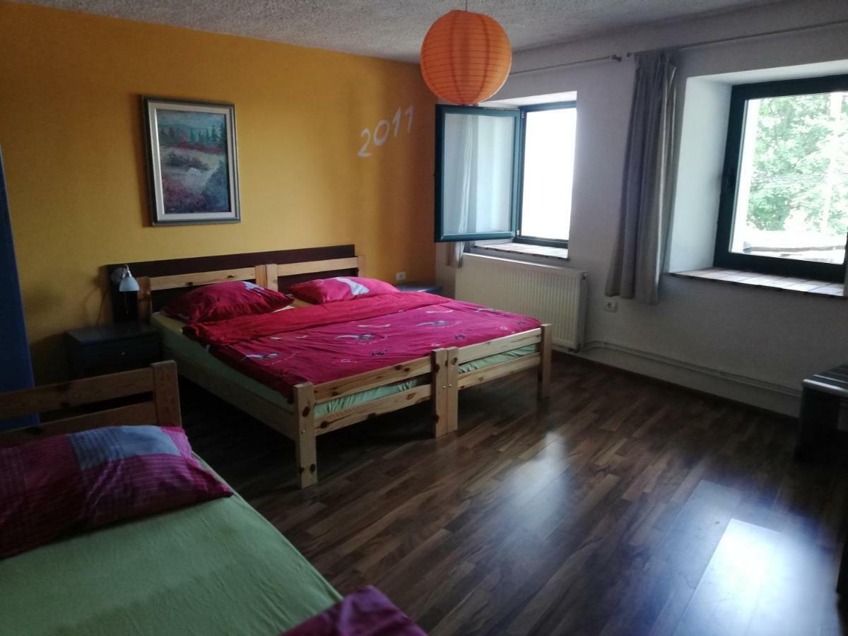 Stonehouse Apartment Nova Gorica Exterior photo